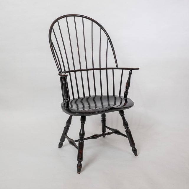 1990s Pair of d.r. Dimes Windsor Bowback Arm Chairs in Black Crackle With Custom Cushions For Sale - Image 4 of 11