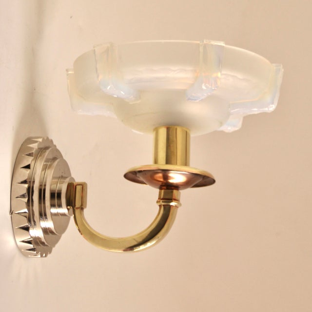 French Art Deco Wall Light attributed to Henri Petitot for Atelier Petitot, 1930s For Sale - Image 7 of 16