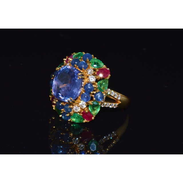 Gia Natural 11.84cts vs F Diamond No Heat Sapphire Ruby Emerald 18k Gold Dinner Cocktail Ring, Size 6.75 For Sale - Image 12 of 13