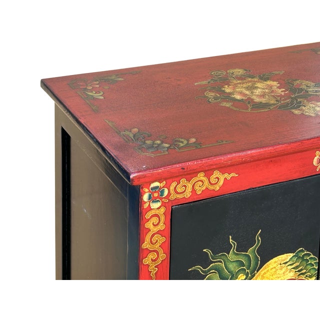 1990s Tibetan Oriental Black Red Foo Dogs Lions End Table Nightstand For Sale - Image 5 of 10