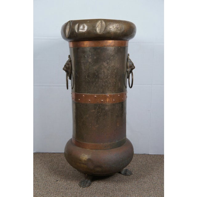 Early 20th Century Arts & Crafts Brass Copper Lion Head Claw Foot Umbrella Cane Stand For Sale - Image 4 of 12