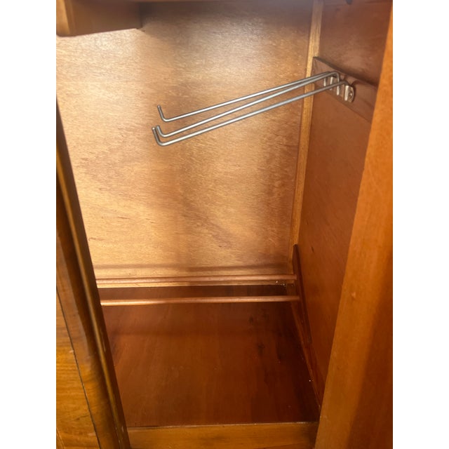 1930s English Art Deco Figured Walnut Armoire / Wardrobe Cabinet For Sale - Image 6 of 10