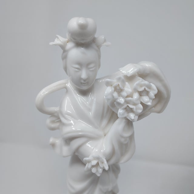 Ardalt Lenwile Ardalt Verithin Japan Porcelain Blanc De Chine Pair Goddess Figurines 11" Tall Vintage For Sale - Image 4 of 10