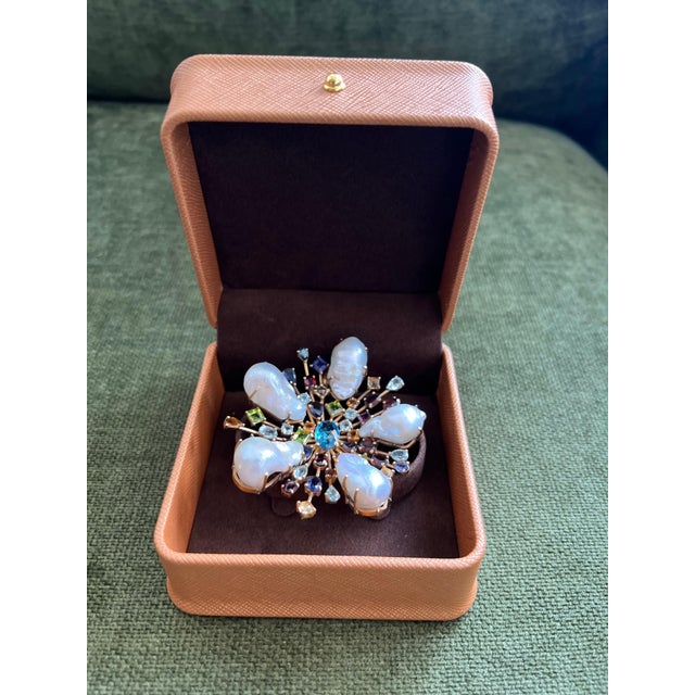 Bochic "Orient" Vintage Blue Topaz & Multi Gem Brooch Set In 18K Gold & Silver For Sale - Image 10 of 18