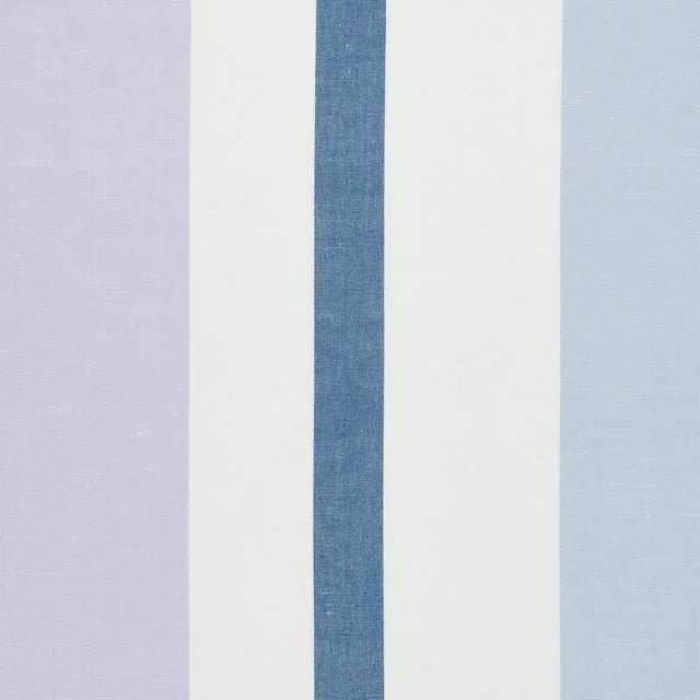 This asymmetrical, full-width woven stripe just begs for a variety of chic applications! Cut it apart and use different...