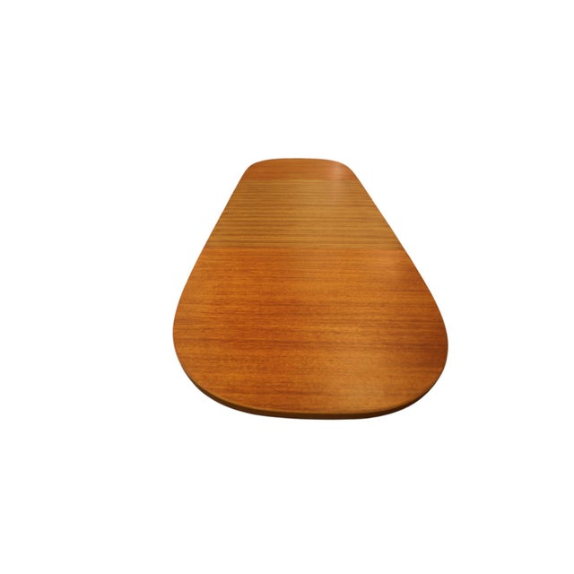 Mid-Century Modern Oval Dining Table in Teak and Oak with Two Extension Leaves by Bertil Fridhagen for Bodafors, 1960 For Sale - Image 3 of 17
