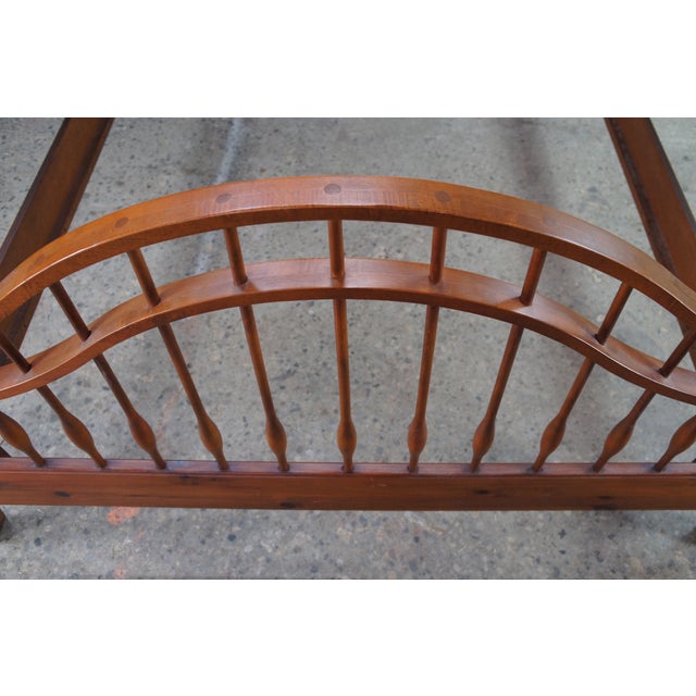 Wood Attributed to Ethan Allen Country Craftsman Colonial Pine Windsor Spindle Queen Full Bed For Sale - Image 7 of 12