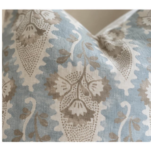 A beautiful pair of custom designer pillows handcrafted from Cornwall in Spa Blue by Anna French for Thibaut. This 100%...