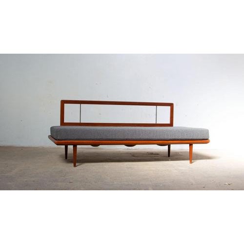 Mid-Century Modern Minerva Sofa by Peter Hvidt & Orla Mølgaard Nielsen for France and Son For Sale - Image 3 of 8