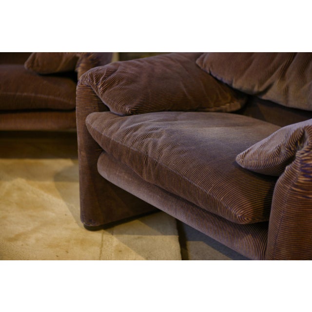 Textile First Edition Maralunga 3-Seater Sofa and Lounge Chairs by Vico Magistretti for Cassina, 1973, Set of 3 For Sale - Image 7 of 17