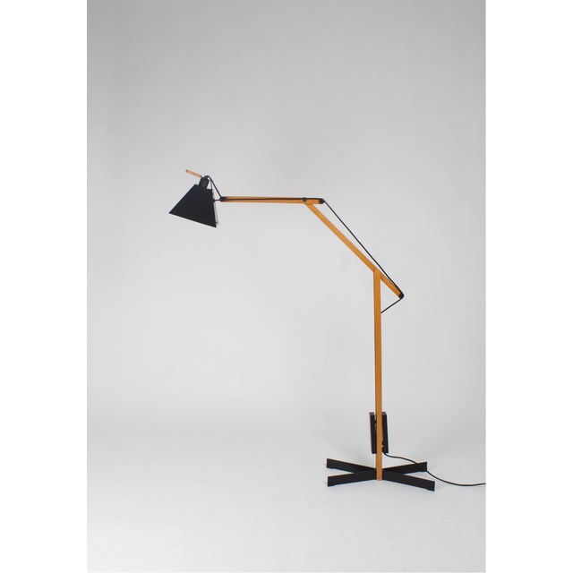 Archimedes Floor Lamp by Gemma Bernal and Ramón Isern for Tramo 1970s For Sale - Image 12 of 12