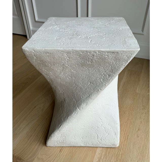1980s Vintage Late 1970s / 1980s Postmodern Sculptural Twist Form Side Table or Pedestal in Plaster Finish For Sale - Image 5 of 10
