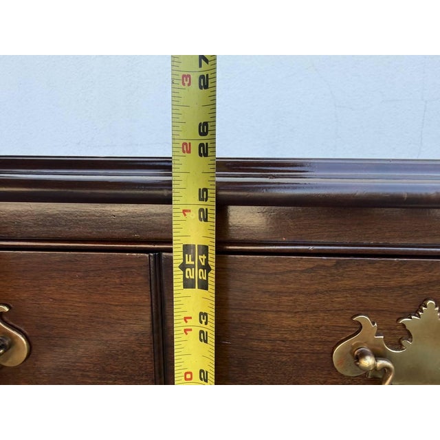 Late 20th Century Pair of Chippendale Style Dark Stained Mahogany Nightstands For Sale - Image 12 of 16