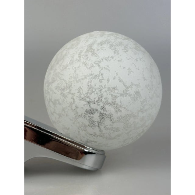 1970s Space Age Chrome Metal and Glass Wall Lamp, 1970s For Sale - Image 5 of 15