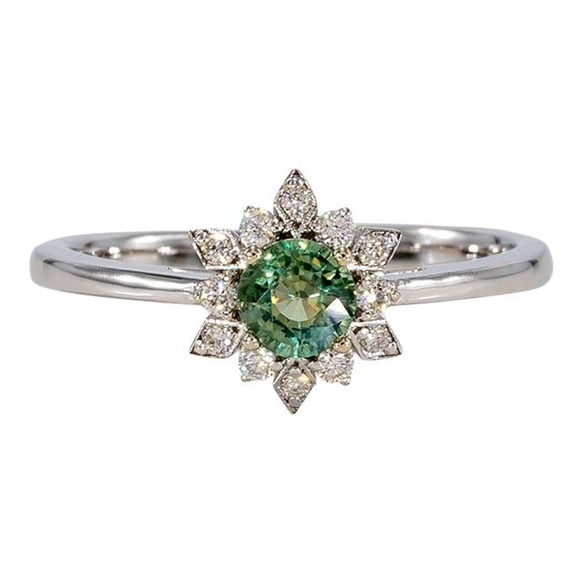 Alexandrite Ring With Earth-Mined Diamond Accents: Solid 14k Gold, Size 6.75 For Sale
