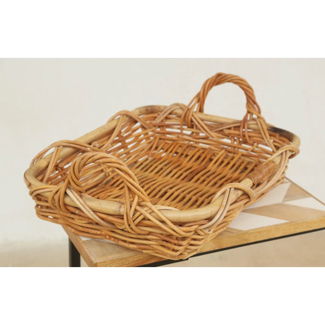 1950s Mid-Century Vintage Chunky Rectangular Wicker Bread Basket With Handles For Sale In San Diego - Image 6 of 18