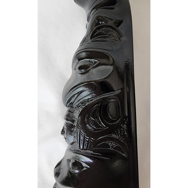 Native American Vintage Hand Carved Haida Argillite Replica 5 Figure Totem Pole Frog Falcon Man Bear Fish For Sale - Image 3 of 10