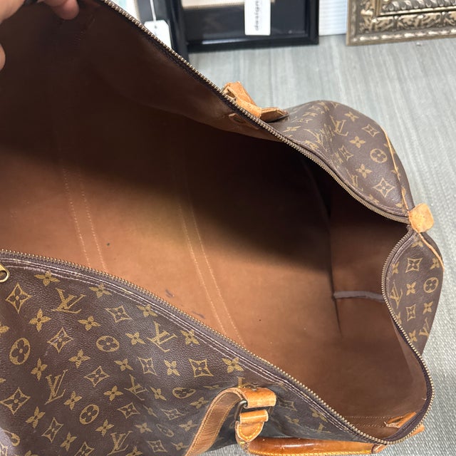 Tan Louis Vuitton Keepall 55 Duffle Bag/Weekender For Sale - Image 8 of 12