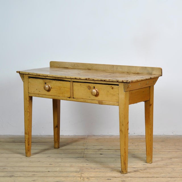 Vintage Console Table in Pine, 1930 For Sale - Image 12 of 12