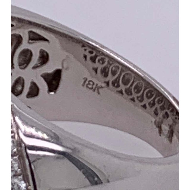 Unisex White Gold 18 Karat 10 Carat Diamond Cluster Ring 10.7 Grams For Sale - Image 10 of 12