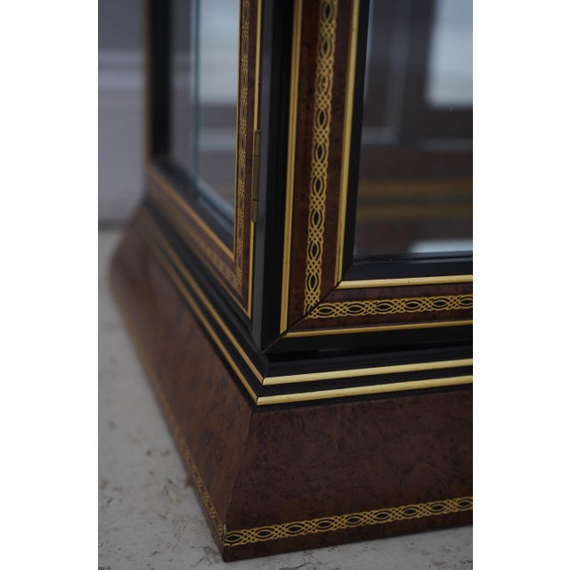 Italian 2 Door Etched Glass Decorated Curio Display Cabinet For Sale - Image 10 of 15