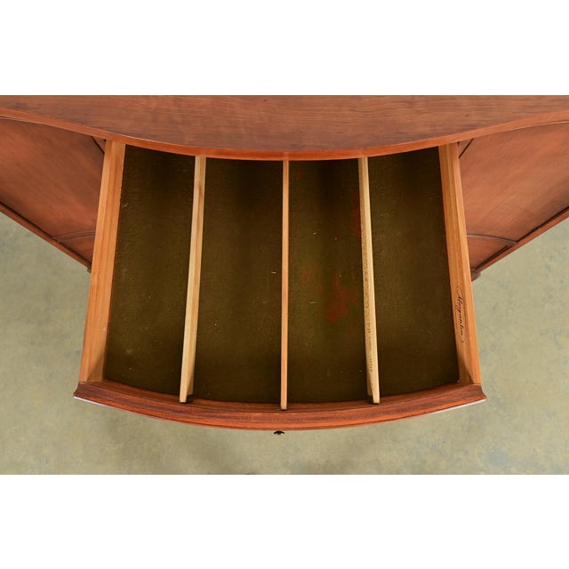 Wood Federal Cherry Wood Serpentine Front Sideboard Buffet by Morganton, Circa 1950s For Sale - Image 7 of 14