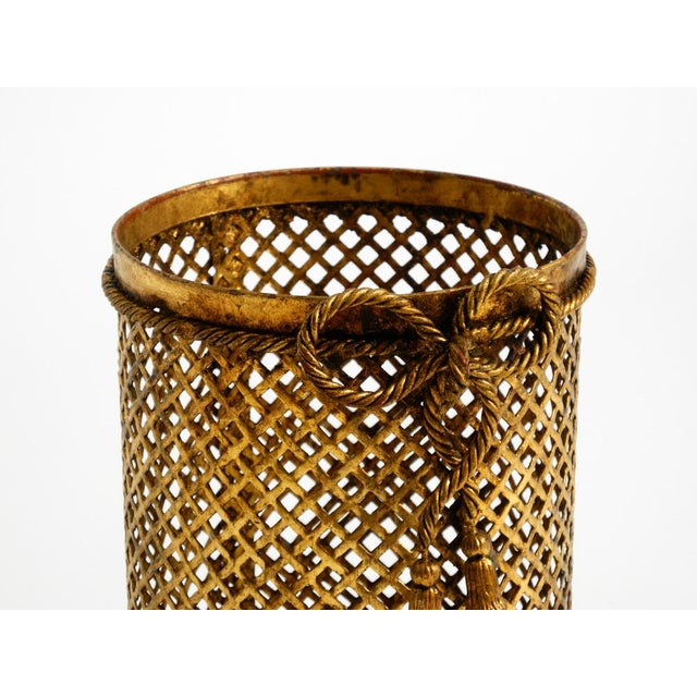 Mid-Century Modern Italian Regency Gilt Metal Waste Paper Bin from Li Puma, 1960s For Sale - Image 9 of 18