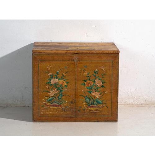 Antique Chinese Trunk Qing Dynasty Painted Pine Trunk For Sale - Image 4 of 10