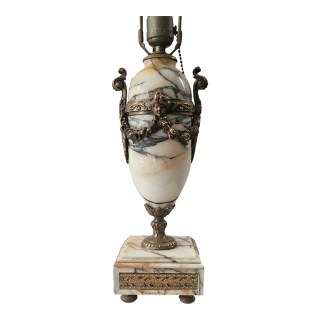 French 1920s Louis XVI Style Marble Table Lamp – Cherub & Garland Ormolu Accents For Sale