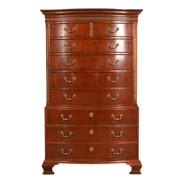 Baker Furniture Georgian Carved Mahogany Nine-Drawer Highboy Dresser, Circa 1980s For Sale