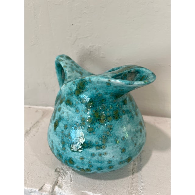 Studio Art Pottery Pitcher Turquoise Crystalline Glaze Signed HKS c.1960s For Sale - Image 4 of 12