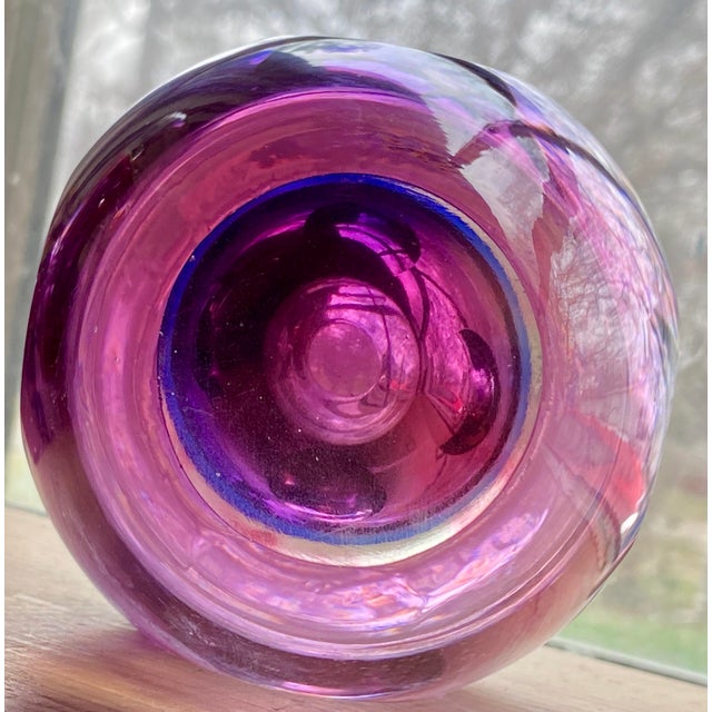 1960's Murano Purple Sommerso Glass Faceted 5.25" Tall This striking piece is a Murano Sommerso Art Glass Vase, a classic...