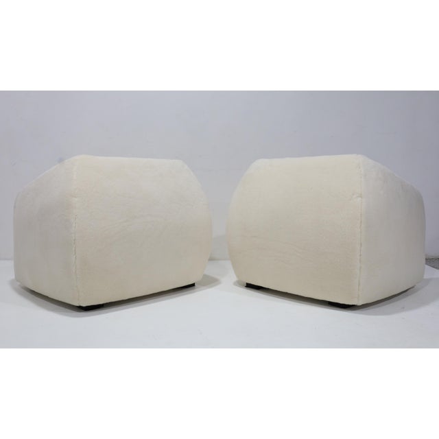 White Pair of Jean Royere Style Polar Lounge Chairs in Holly Hunt Great Plains For Sale - Image 8 of 12