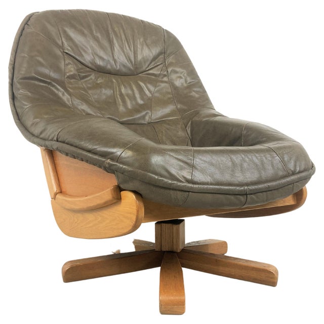 Brutalist Oak and Leather Swivel Chair, 1970s For Sale - Image 12 of 12