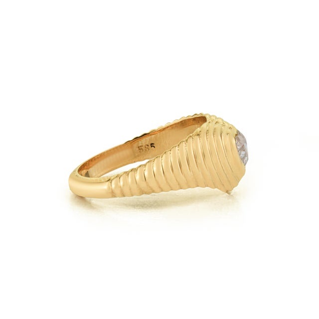 Metal Gypsy Set 0.61ct Heart Cut Diamond Pinky Ring Size 7 in 14k Solid Yellow Gold For Sale - Image 7 of 17