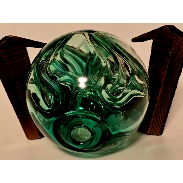 Green Paul Manning 'Stickman' Studio Glass Sculpture, Signed 1974 For Sale - Image 8 of 12