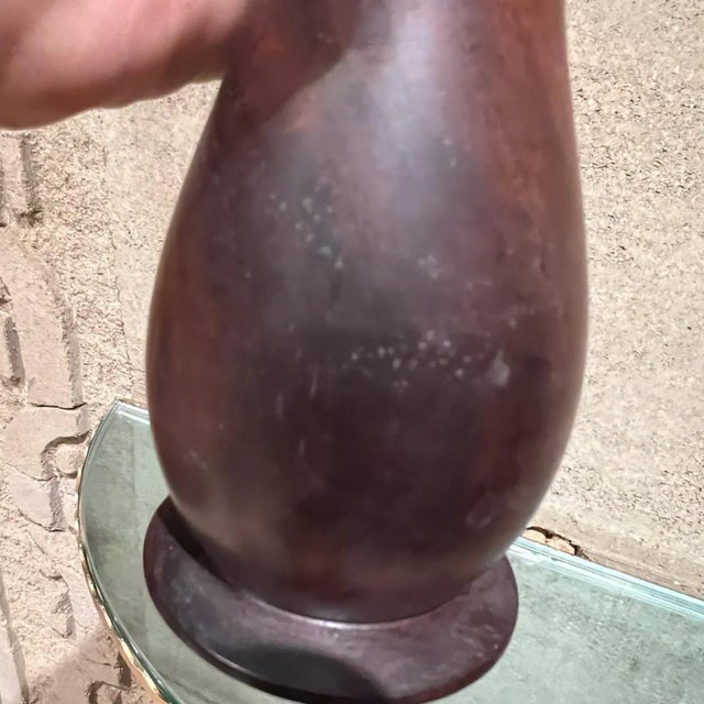 Brown Mid-Century Modern Turned Wood Vase in Rosewood by Rude Osolnik, Usa For Sale - Image 8 of 8