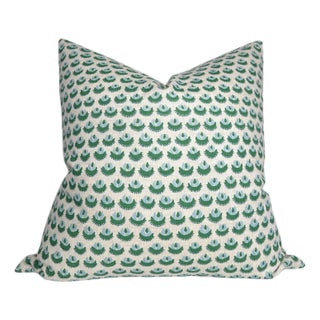 Cadiz Linen Pillow Cover in Emerald, 22x22 Pillow For Sale