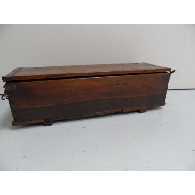 Antique Wooden Military Chest, 1920s, in Very Good conditions. Designed 1920 to 1949