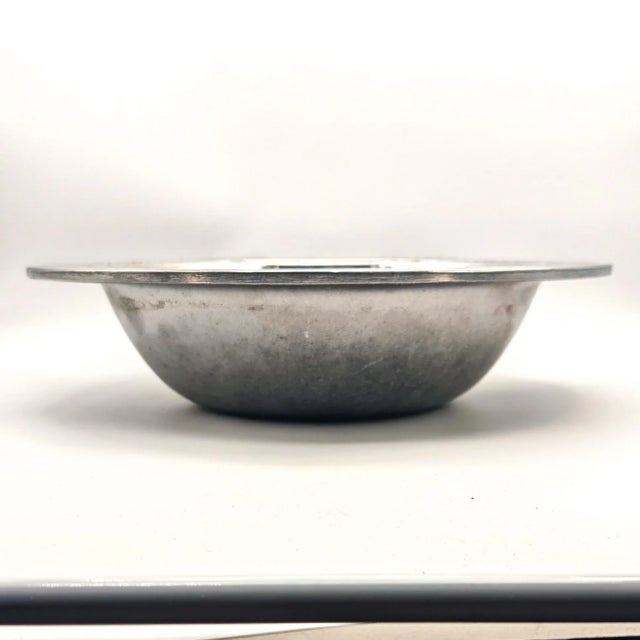 Silver 1990s Wilton Armetale Holloware Reggae Abstract Geometric Large Pewter Bowl For Sale - Image 8 of 9