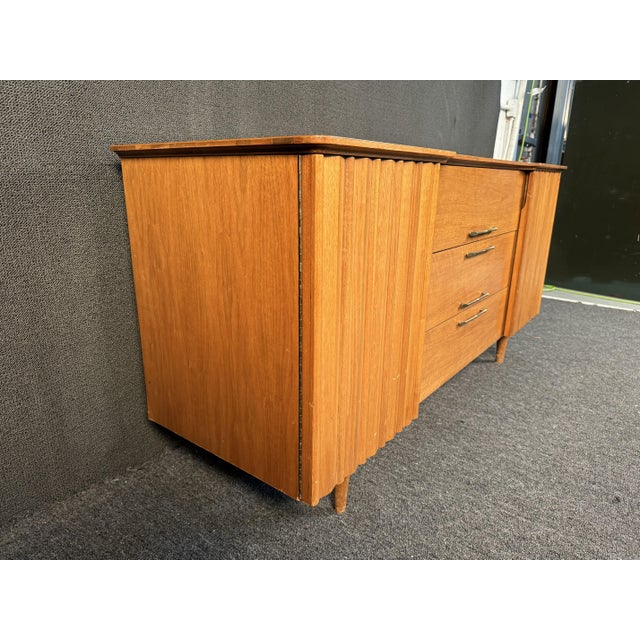 Mid-Century Modern Mid 20th Century Vintage Mid-Century Walnut Sideboard by United Furniture For Sale - Image 3 of 12