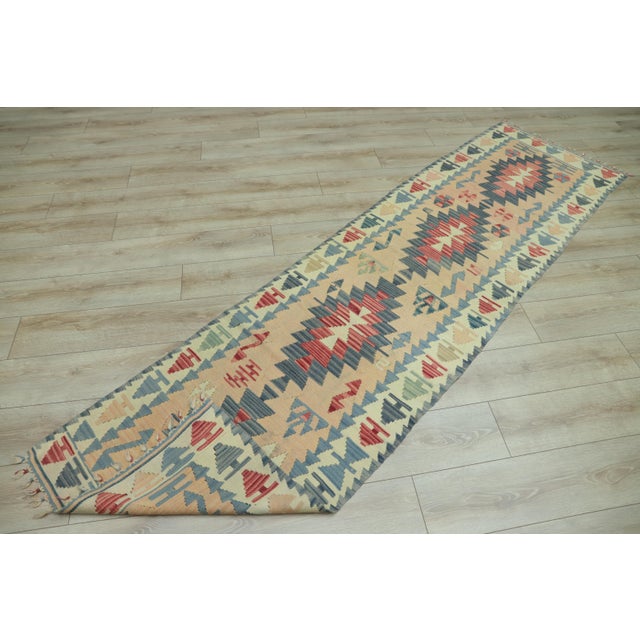 Textile 1970s Southwetern Style Handmade Beige Kilim Runner Rug For Sale - Image 7 of 10