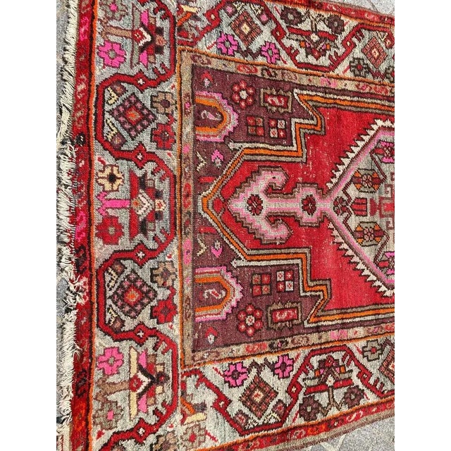 Vintage Rustic Wool Hamadan Rug, 1950s For Sale - Image 18 of 18