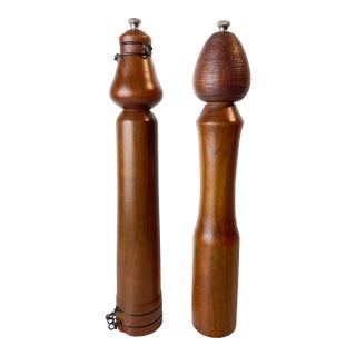 Mid 20th Century Unique Woodcraft Salt & Pepper Grinders - Pair For Sale
