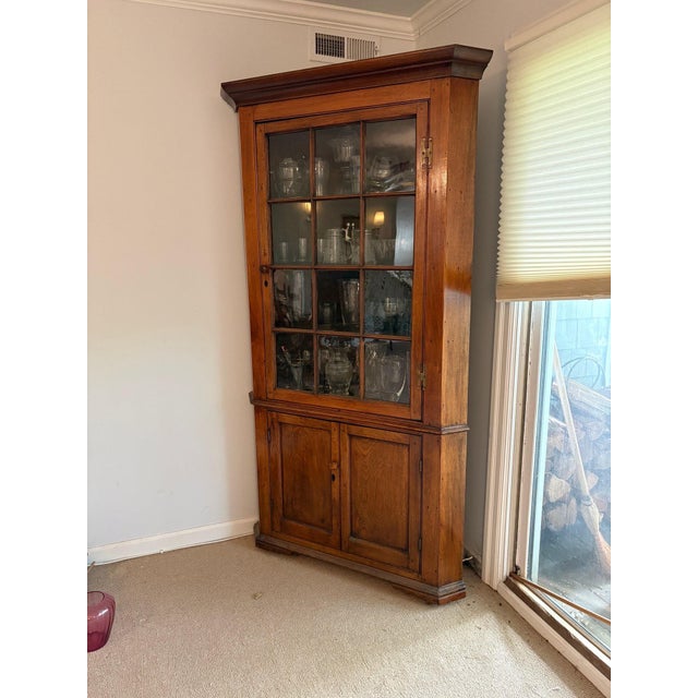 Traditional Antique Federal Corner Cupboard Cabinet For Sale - Image 3 of 18