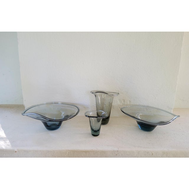 Kosta Boda Mid-Century Sculptural Vases attributed to Vicke Lindstrand for Kosta, Sweden, 1950s, Set of 4 For Sale - Image 4 of 14