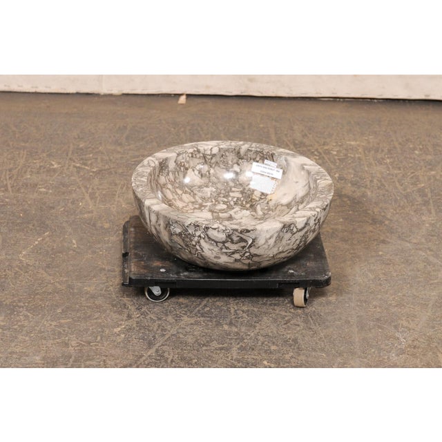 Onyx Sink, Polished, Grey & White Color For Sale In Atlanta - Image 6 of 10