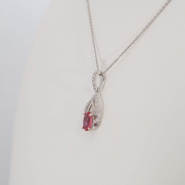 Aaa Padparadscha Sapphire Pendant With Natural Diamond Accents: Solid 14k Gold For Sale In Columbus - Image 6 of 7