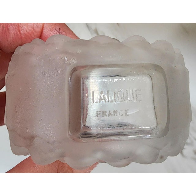 1900s 2 Lalique Dahlia Perfume Bottles For Sale - Image 9 of 9