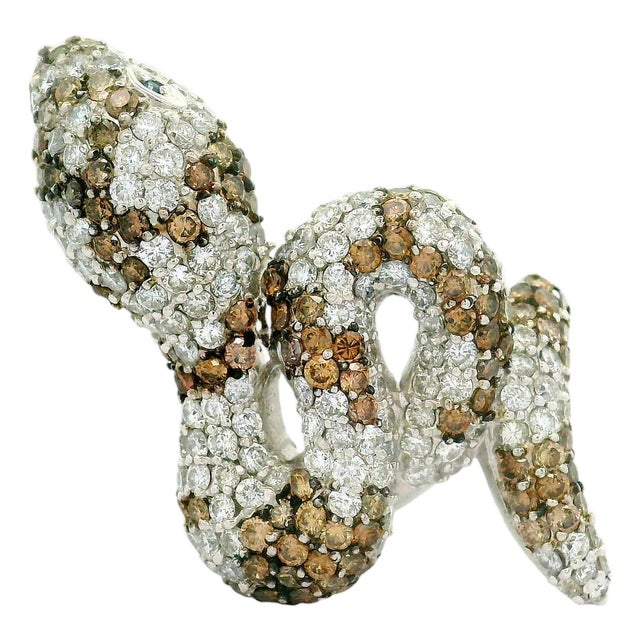 Diamond 18k White Gold Snake Ring, Size 7 For Sale